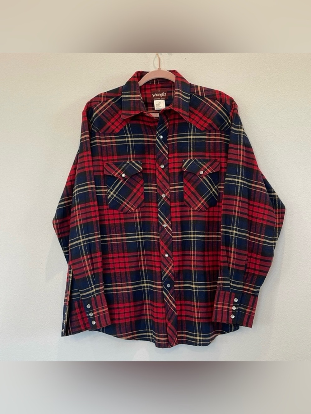 Wrangler Red Plaid Flannel Western Shirt - Men's Size M